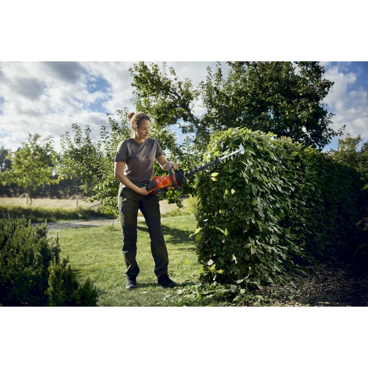 HUSQVARNA 332iHD60 3 HUSQVARNA 332iHD60 3
