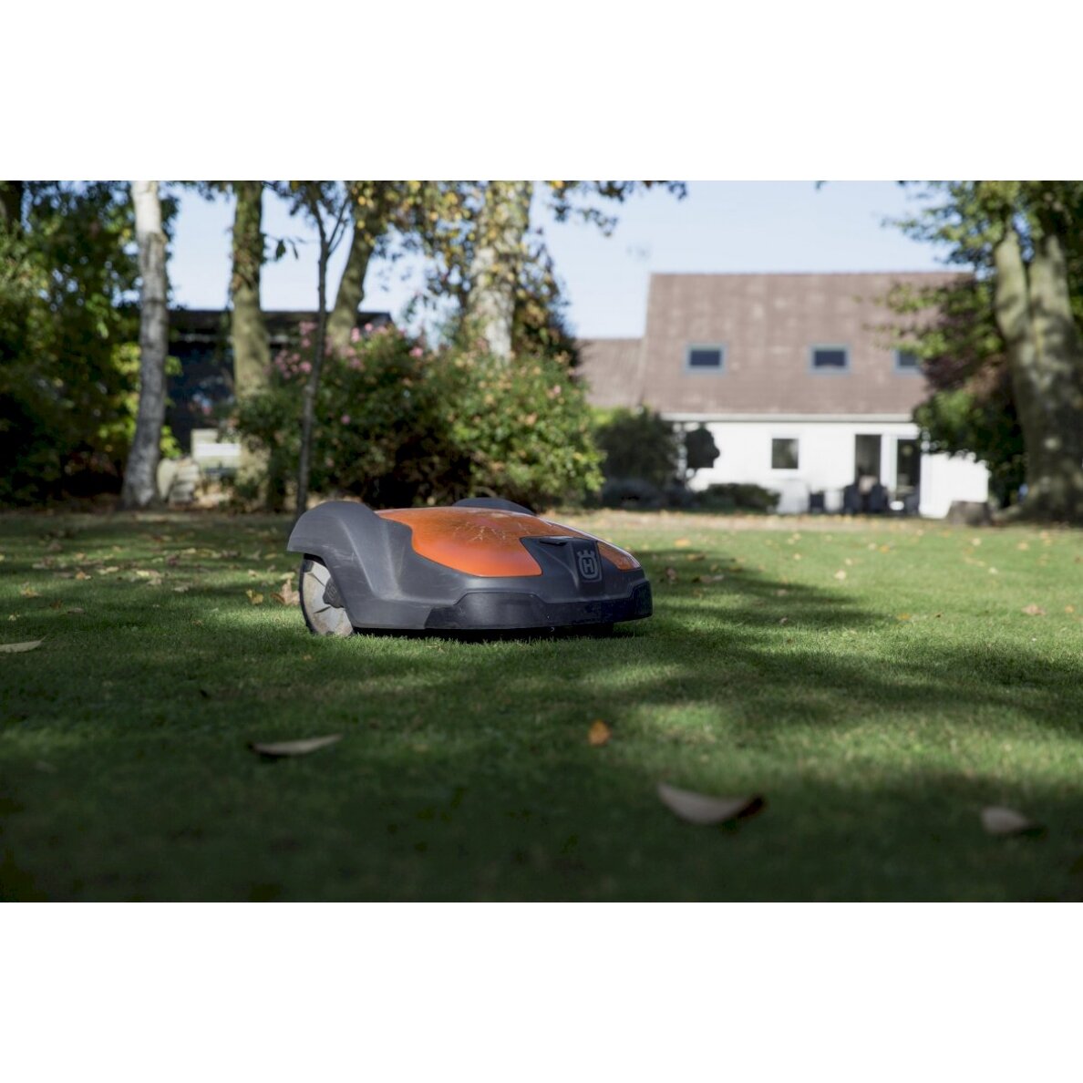 HUSQVARNA AUTOMOWER® 520 4 HUSQVARNA AUTOMOWER® 520 4