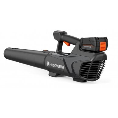 HUSQVARNA Aspire B8X-P4A lapų pūstuvas 2 HUSQVARNA Aspire B8X-P4A lapų pūstuvas 2